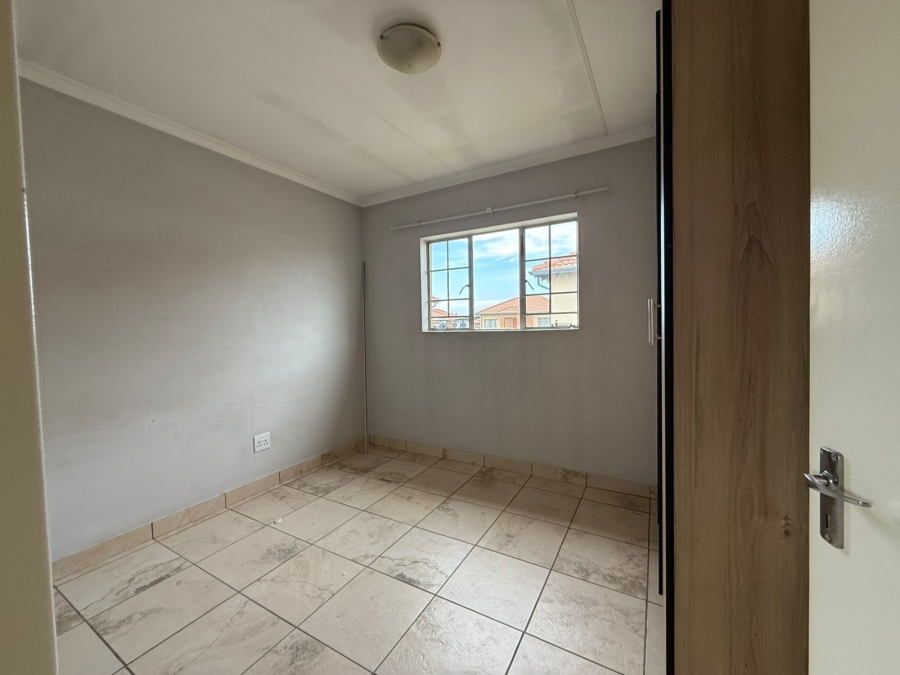 3 Bedroom Property for Sale in Waterval East North West